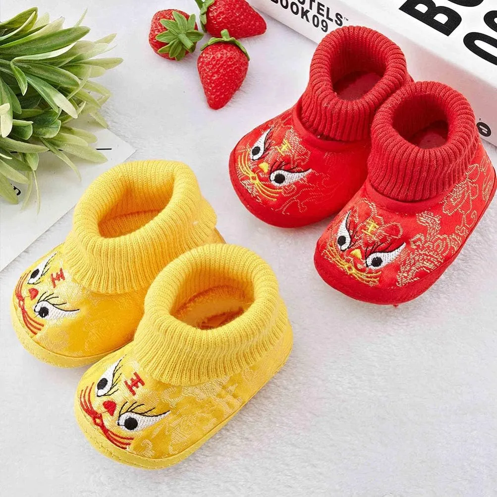 1 Pair Chinese Baby Shoes Plush Soft Sole Shoes Embroidered Tiger Pattern First Walkers Shoes Toddlers Shoes Babys Footwear Baby Toddler