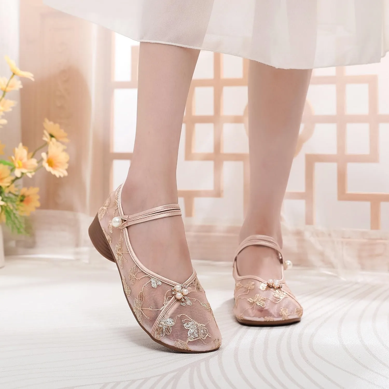 2025 Women's Breathable Mesh Elegant Embroidered Flower Shoes Chinese Style Cheongsam Hanfu Shoes Casual Ankle Strap Shoes Comfort Low Heel Work Walking Shoes(Champagne,7)