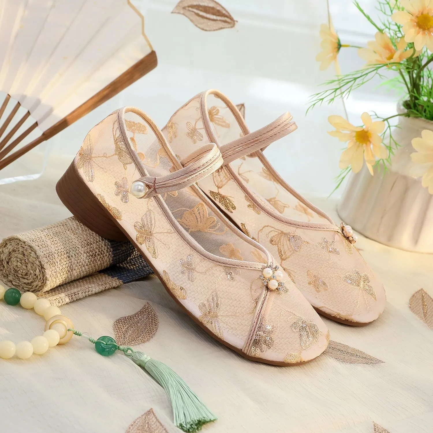 2025 Women's Breathable Mesh Elegant Embroidered Flower Shoes Chinese Style Cheongsam Hanfu Shoes Casual Ankle Strap Shoes Comfort Low Heel Work Walking Shoes(Champagne,7)