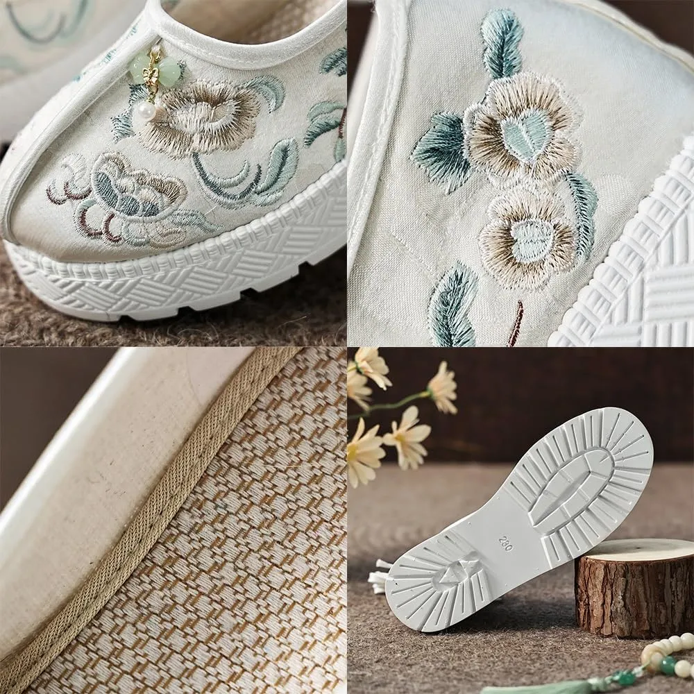 2025 Women's Exquisite Floral Handmade Embroidered Hanfu Shoes Retro Classic Thick-Soled Cheongsam Shoes Chinese Traditional Style Elegant Lace-up Shoes(B,5.5)
