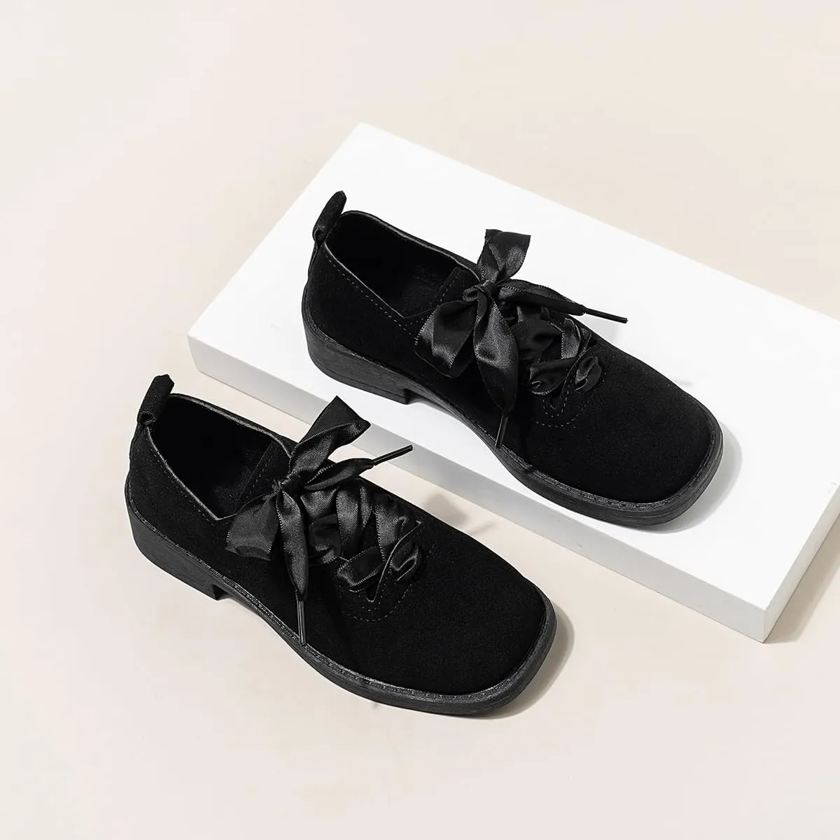 Black Platform Loafers for Children ?C Lace-Up Fashion Shoes with Butterfly Knot Decoration, Imitation Suede Material, Anti-Slip and Wear-Resistant