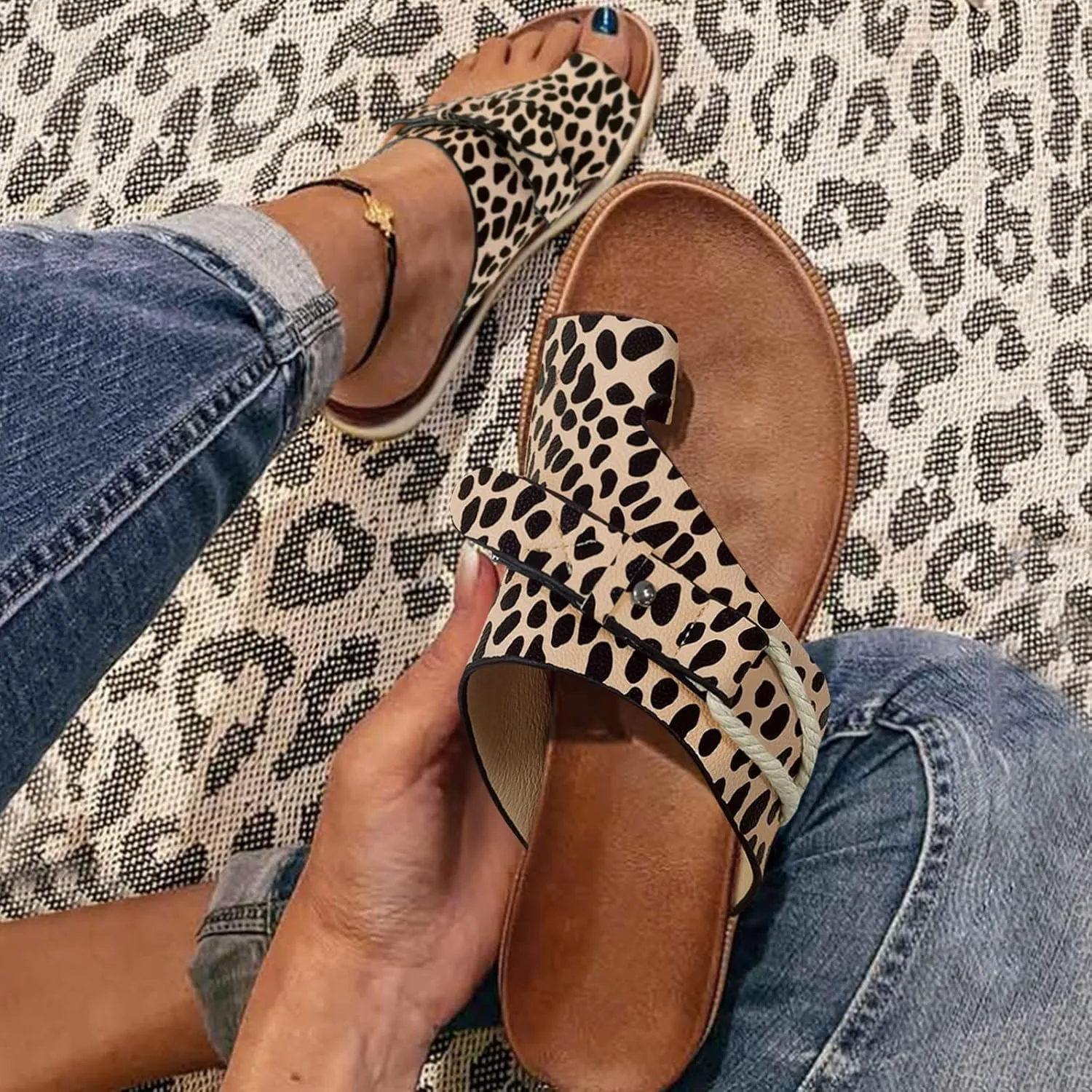 Casual Sandals Women Orthopedic Sandals for Women Clip Toe Roman Flip Flops Comfortable Casual Sandals