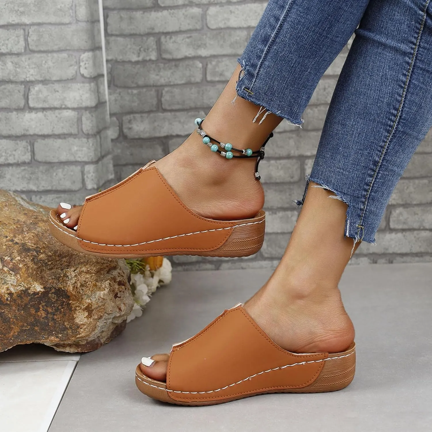 Cathalem Women's Comfortable Arch Support Sandals, Brown, Flat Sandals