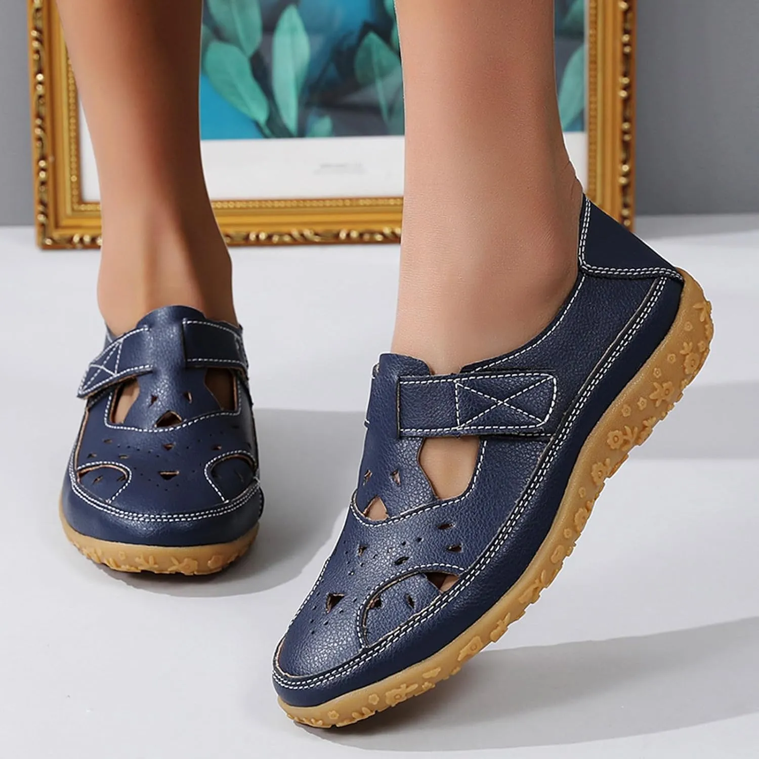 Closed Toe Sandals for Women 2025 Dressy Summer Comfortable Flat Sandals with Arch Support Breathable Hollow Out Flat Shoes Wide Width Orthopedic Sandal Dress Shoes