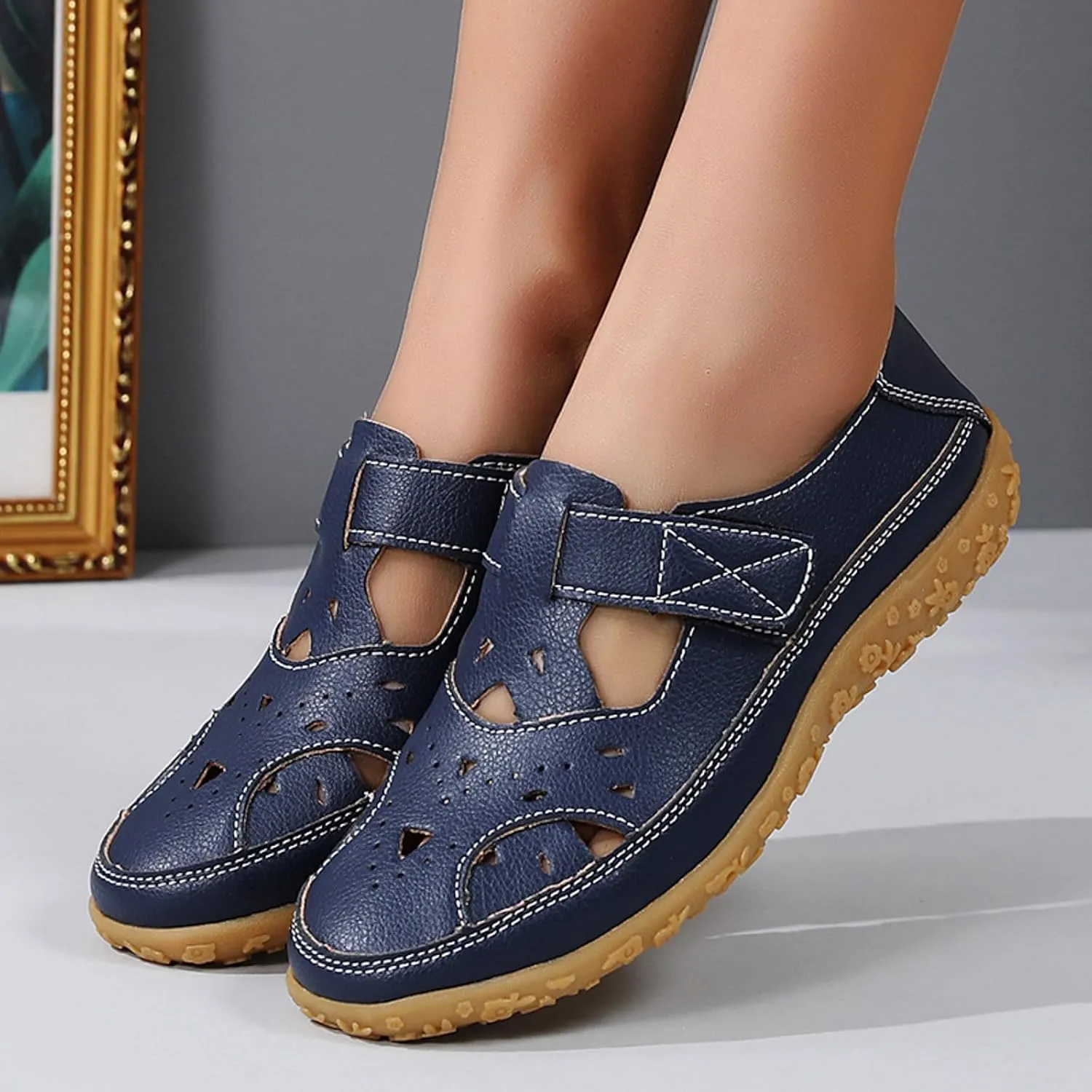 Closed Toe Sandals for Women 2025 Dressy Summer Comfortable Flat Sandals with Arch Support Breathable Hollow Out Flat Shoes Wide Width Orthopedic Sandal Dress Shoes