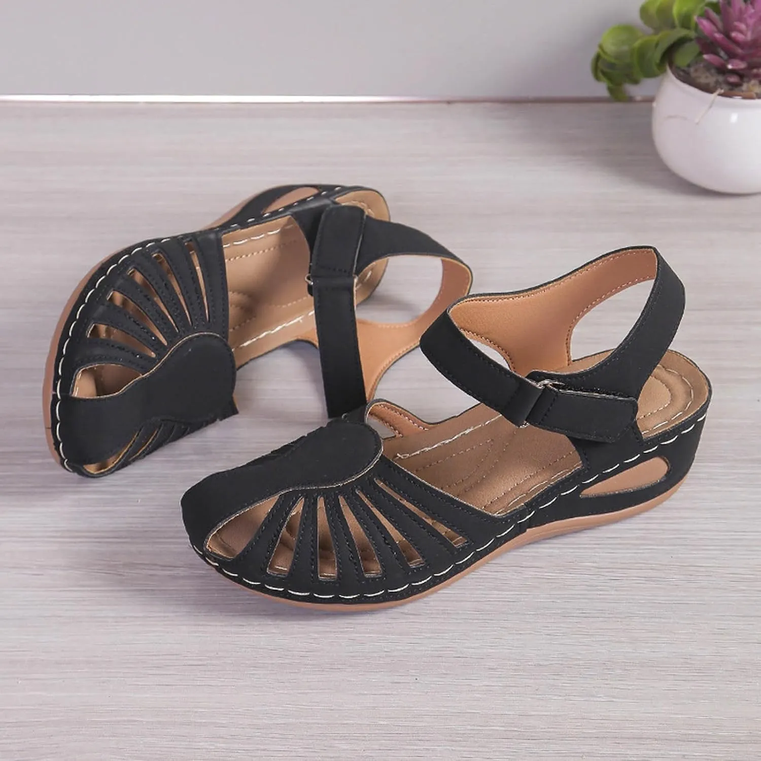 Eduavar Womens Sandals Casual Closed Toe Platform Outdoor Ankle Strap Dressy Wedge Sandals Beach Walking Lightweight Shoes