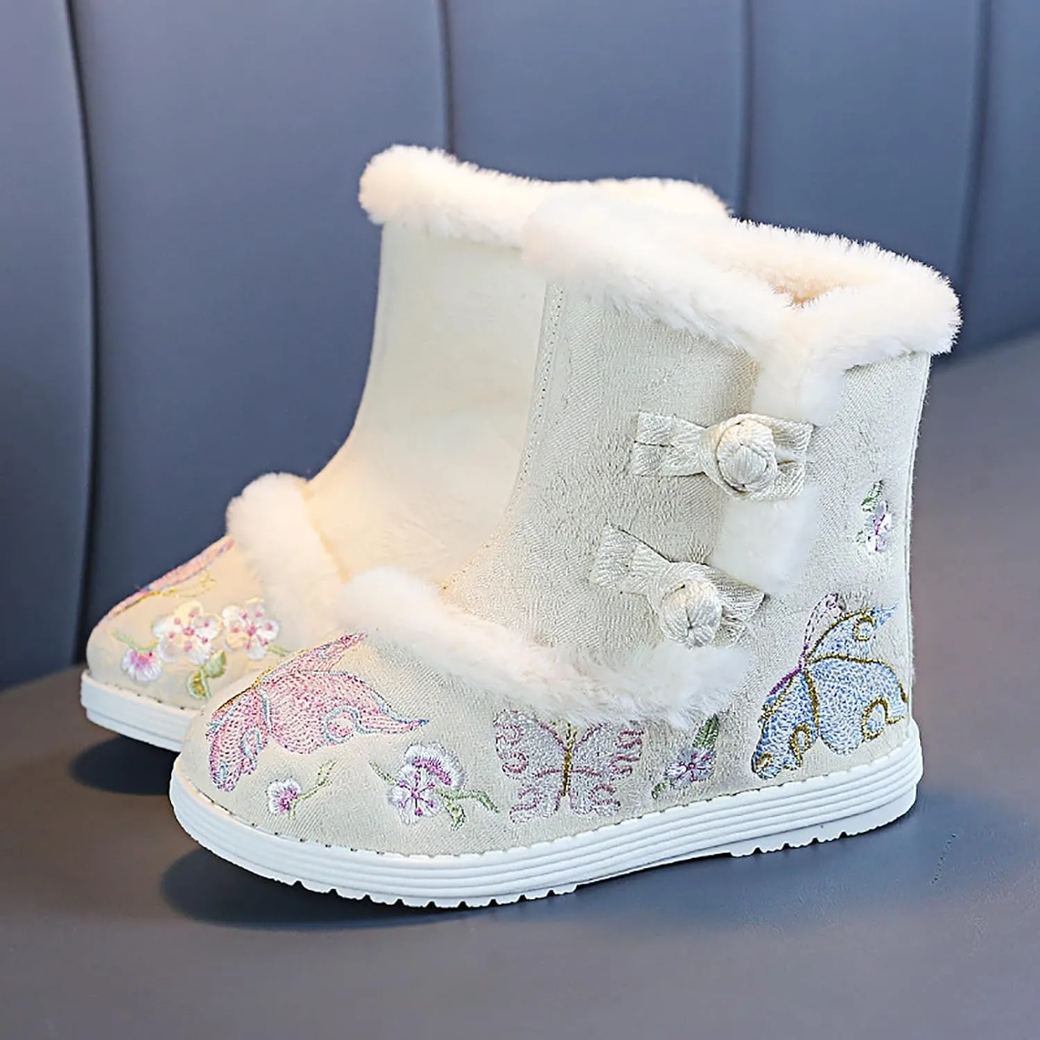 Girls Chinese Vintage Embroidered Cloth Boots Plush Inside Calendar New Year Traditional National Style Cotton Shoes
