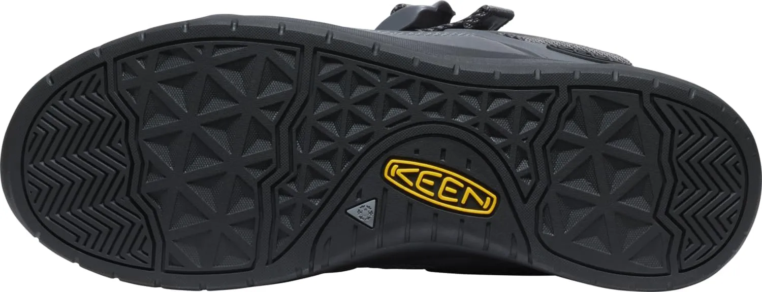 KEEN Men's Hoodromeo Waterproof Mid Height Insulated Pull on Snow Boots