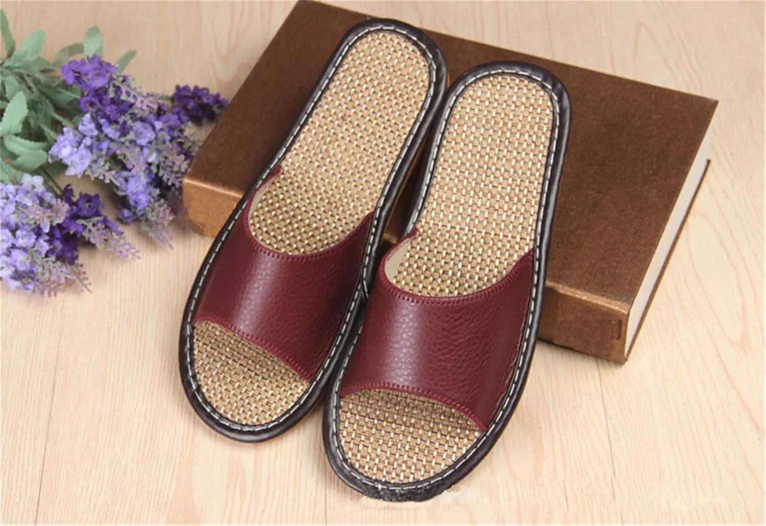 Ladies slippers Summer sandals Straw sandals Indoor slippers Leather slippers