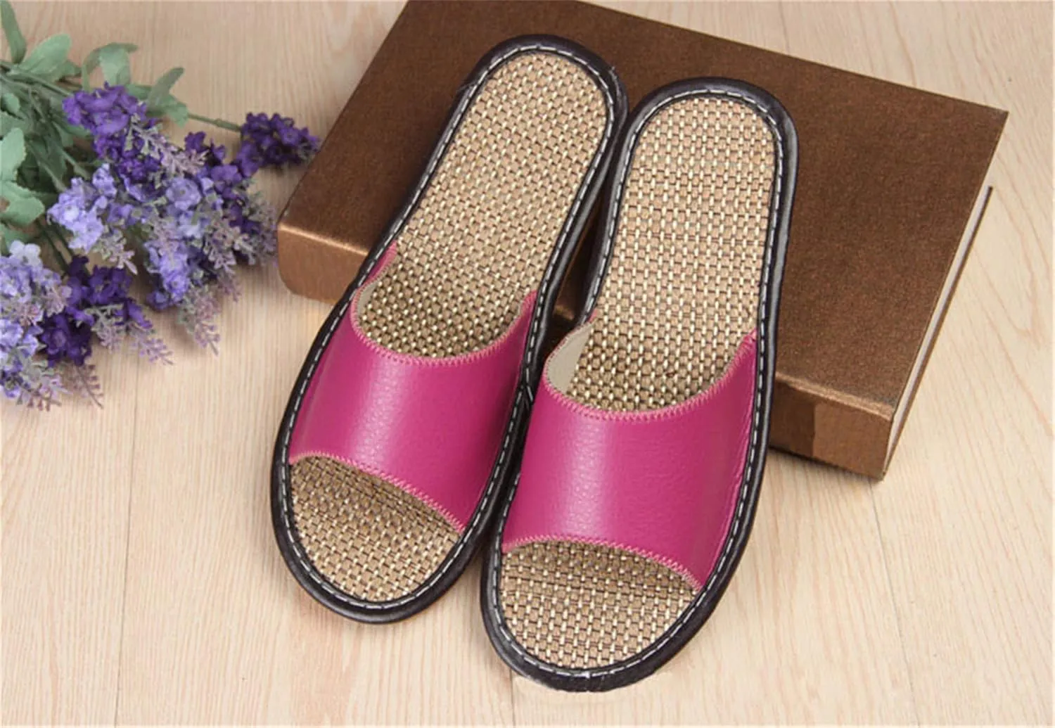 Ladies slippers Summer sandals Straw sandals Indoor slippers Leather slippers