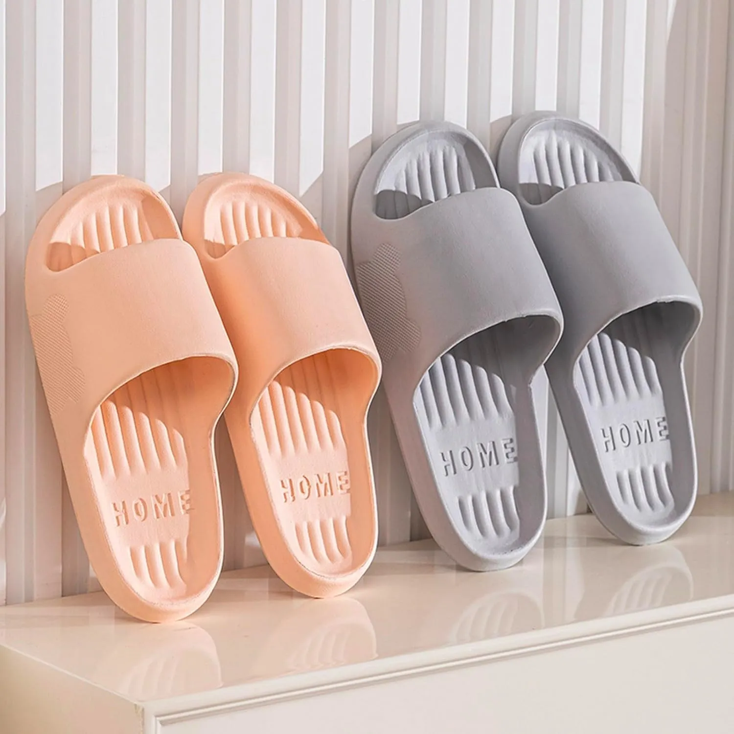 Men and Women Shoes Indoor and Outdoor Home Slippers Washable Slippers for Women Fashion Cartoon Lightweight Sandals