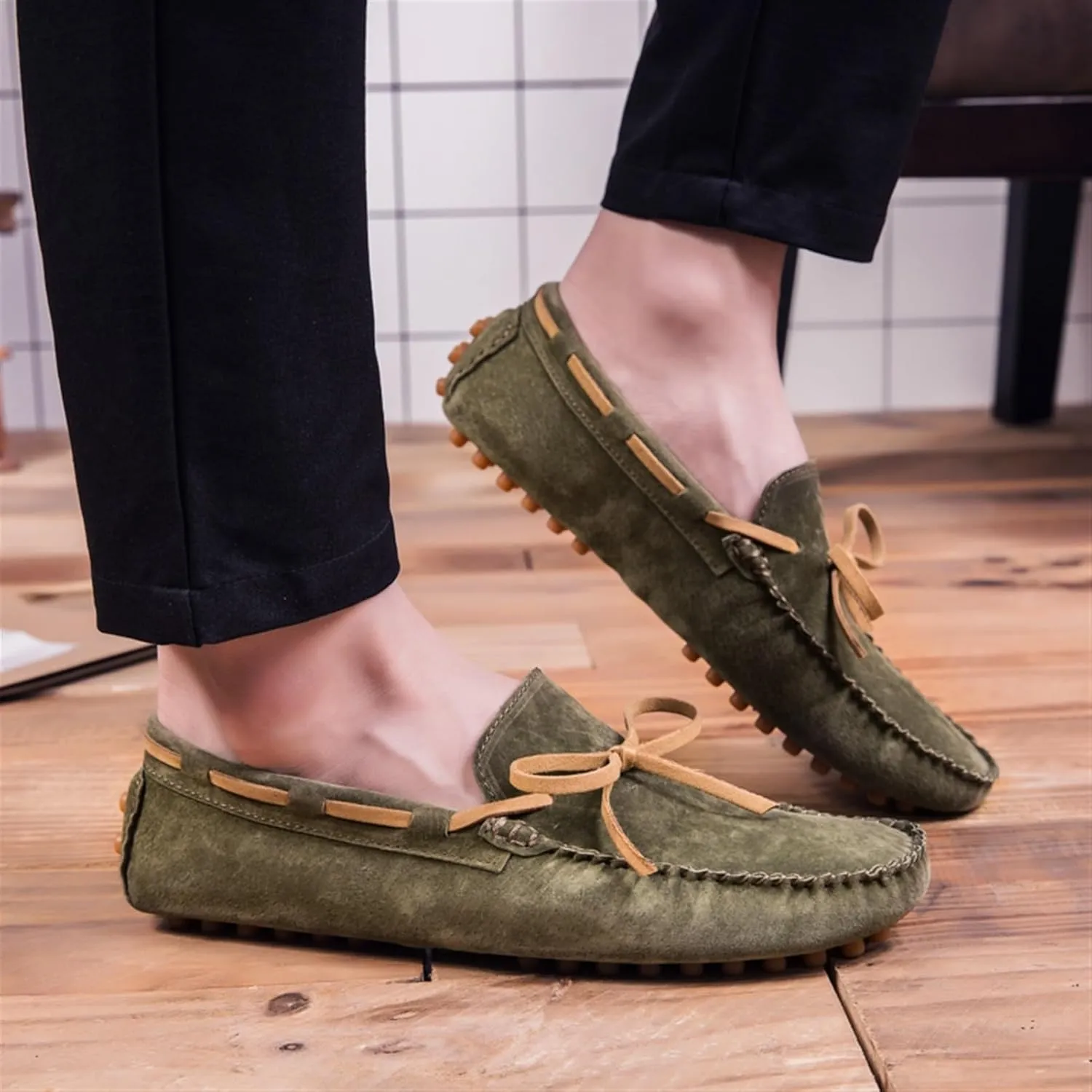 Men's Suede Loafers ?C Round Toe PU Leather Moccasins, Flexible Flat Heel, Anti-Slip Boat Shoes, Comfortable Slip-Ons for Party & Casual Wear