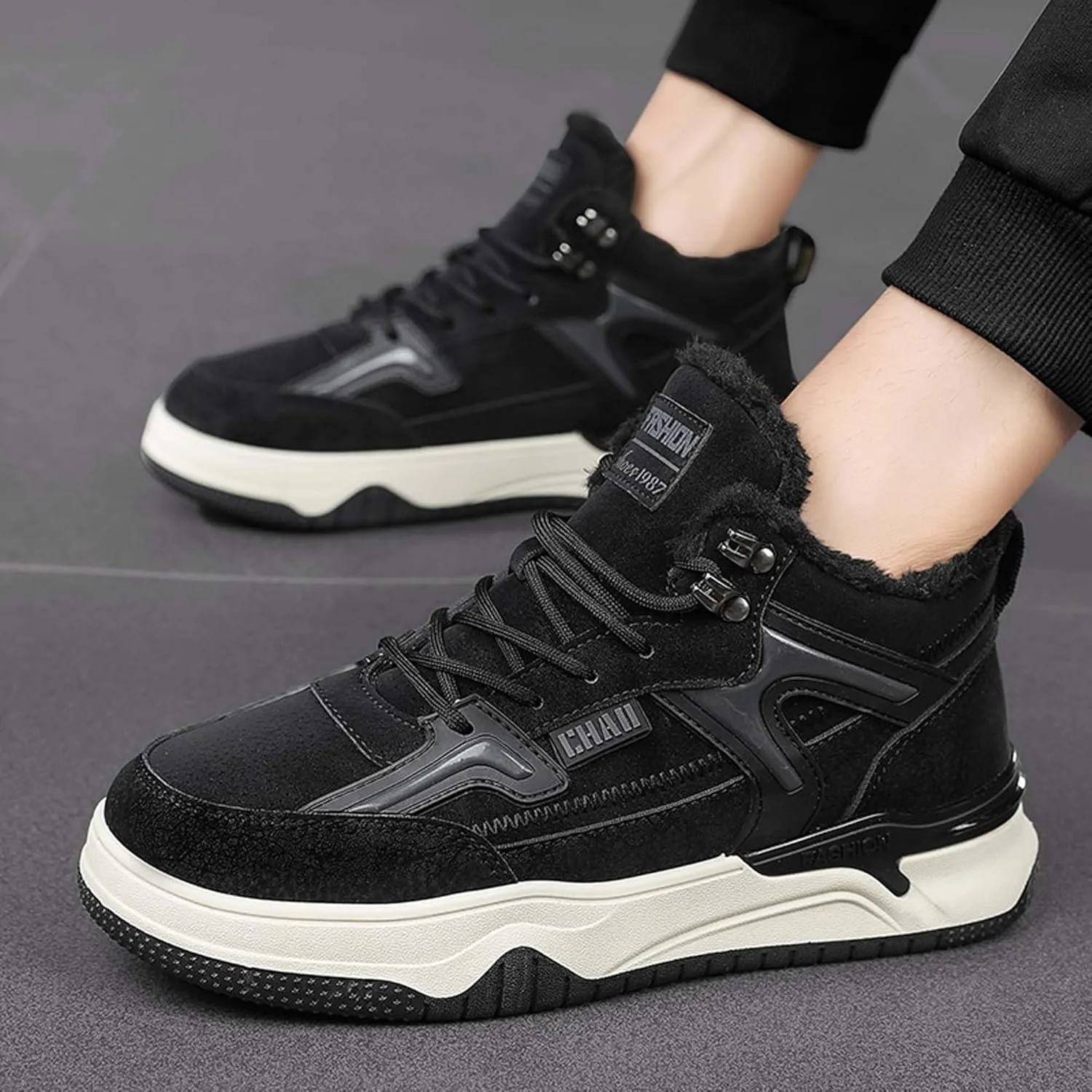 Men's Winter Cotton Snow Boots Warm Plush Casual Cotton Shoes Fashionable Men's Cotton Boots Outdoor Lightweight Hiking Boots Black