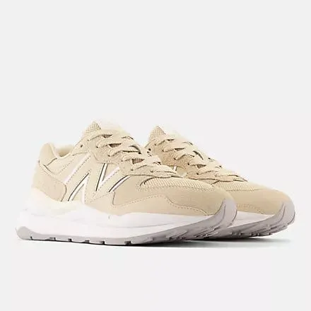 New Balance Women's 5740 Sneakers- Sandstone