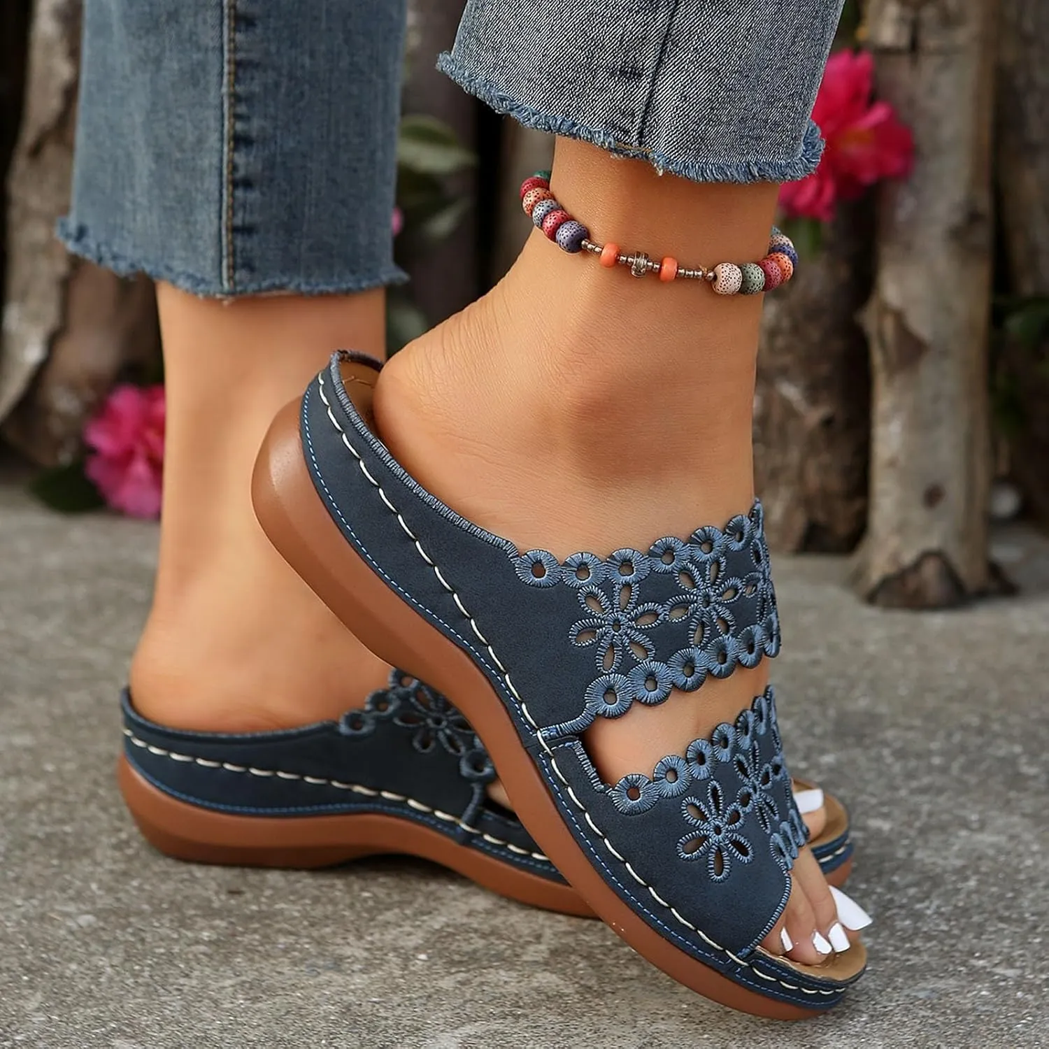 Orthopedic Sandals for Women Arch Support Flats Sandals Dressy Comfortable Cute Slippers White Low Heel Dress Shoes2