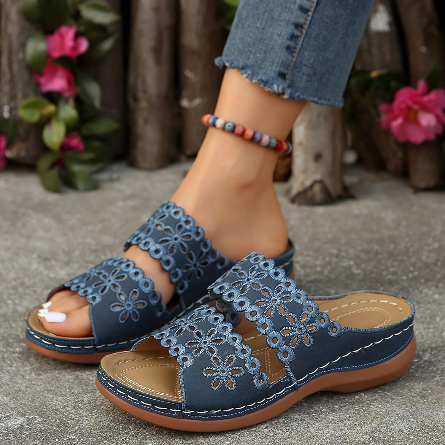 Orthopedic Sandals for Women Arch Support Flats Sandals Dressy Comfortable Cute Slippers White Low Heel Dress Shoes2