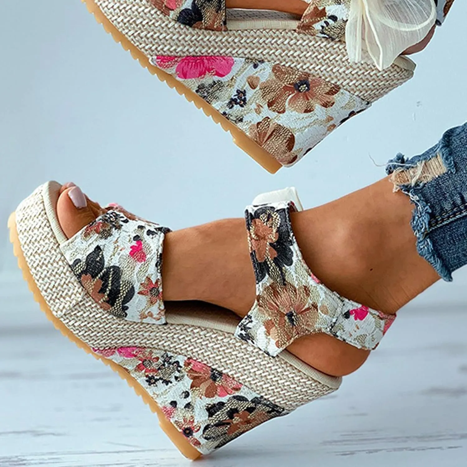 peqiut Sandals for Women 2024 Slip on Casual Walking Shoes Hiking Sandals Women Breathable Womens Sandals with Arch Support