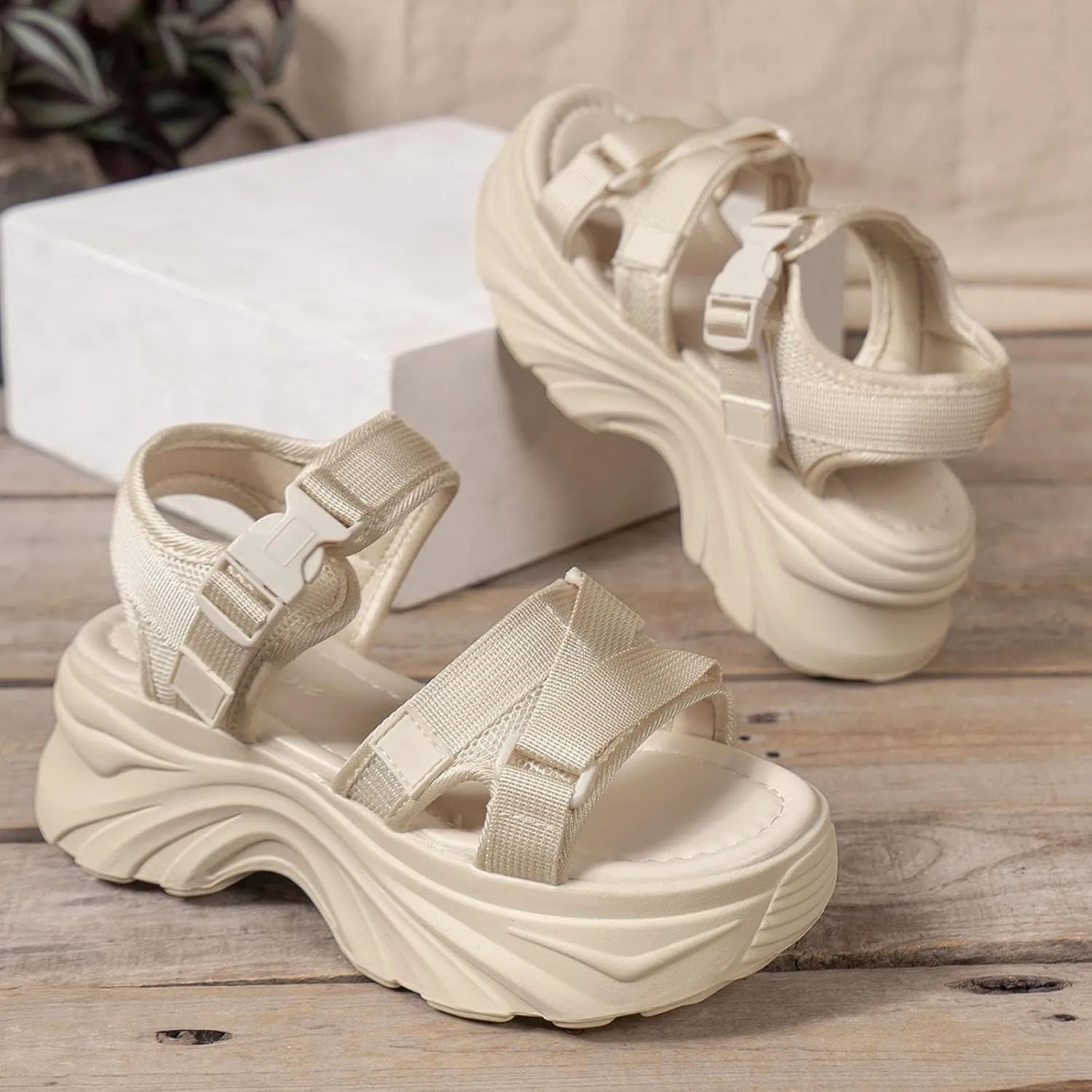 Platform Wedge Sandals Women Open Toe Ankle Strap Retro Walking Wedge Sandals Summer Dressy Shoes Lightweight Wide Width Summer Casual Sandals Outdoor
