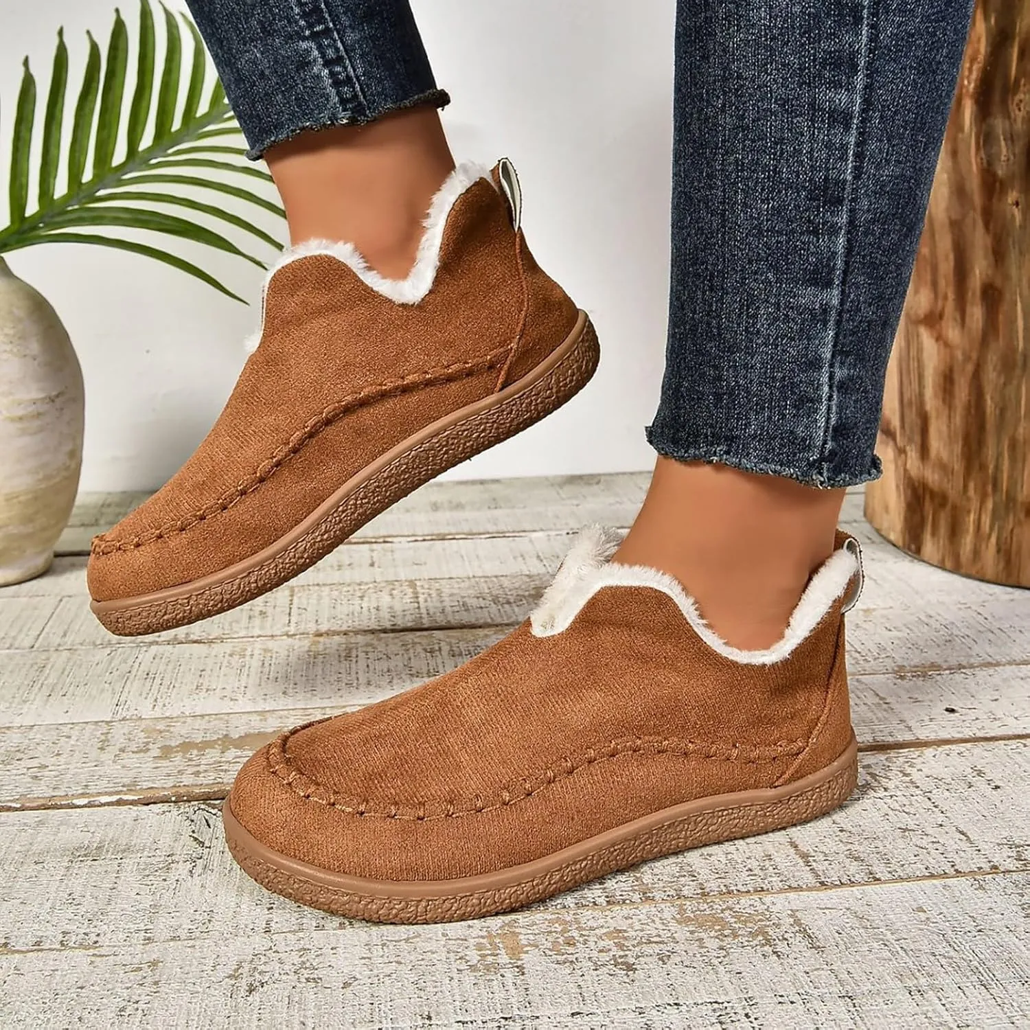Snow Boots for Women Wide Width Warm Cotton Shoes Border Plush Lined Flat Wide Calf Snow Boots for Women