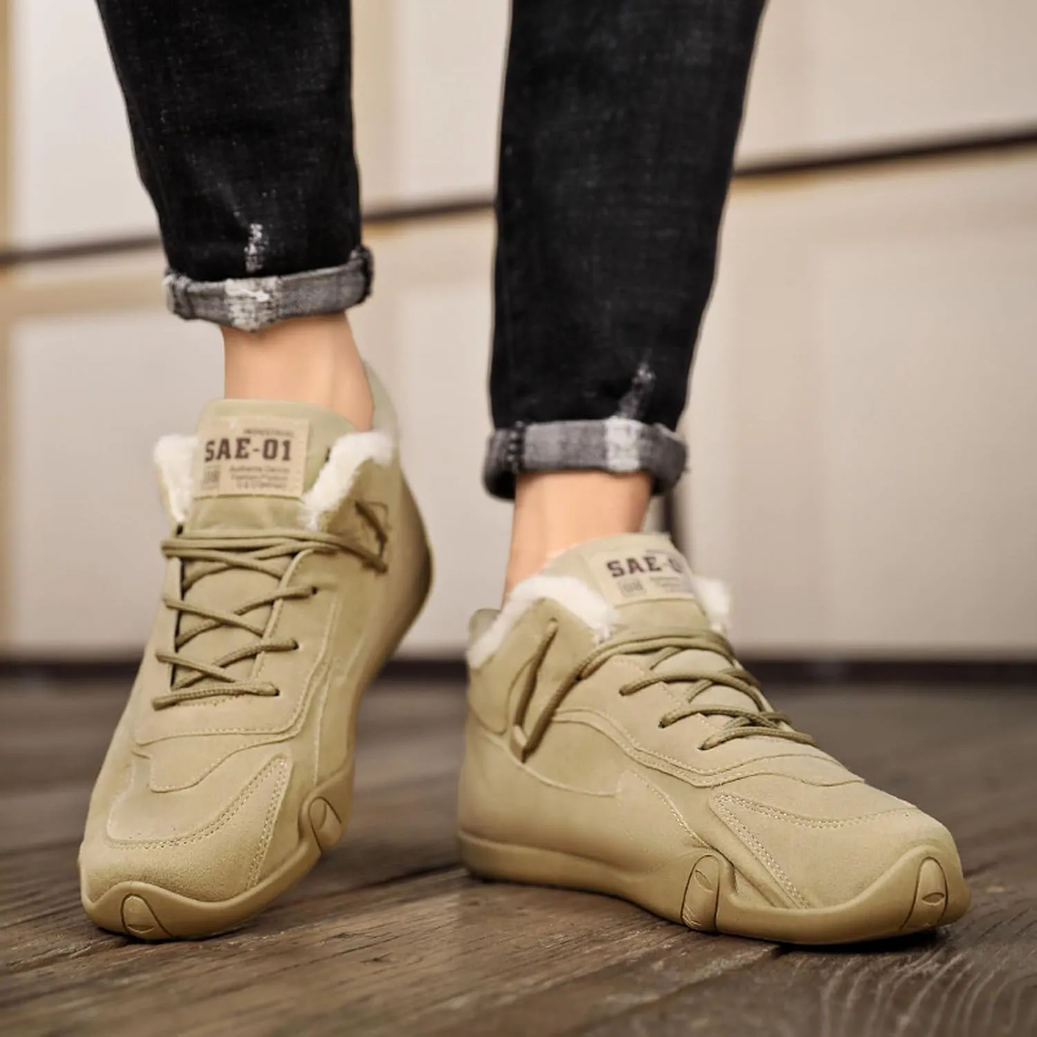 Snow Boots Women Casual Winter Hiking Boots Outdoor Snow Ankle Boots for Women Water-proof Lightweight Lace up Fleece Lined Walking Shoes Anti-Slip Fashion Sneakers Camping Work Boots