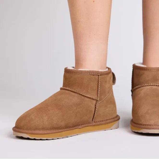 Stinger Micro Chestnut Boots