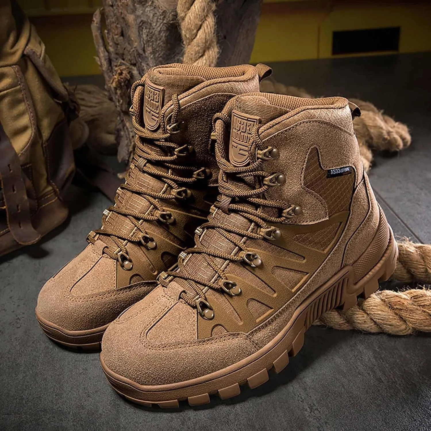 Tactical Combat Boots for Men, Lightweight Military Boots Durable Army Combat Boots with Sports Socks Men's Outdoor Waterproof Hiking Work Boots