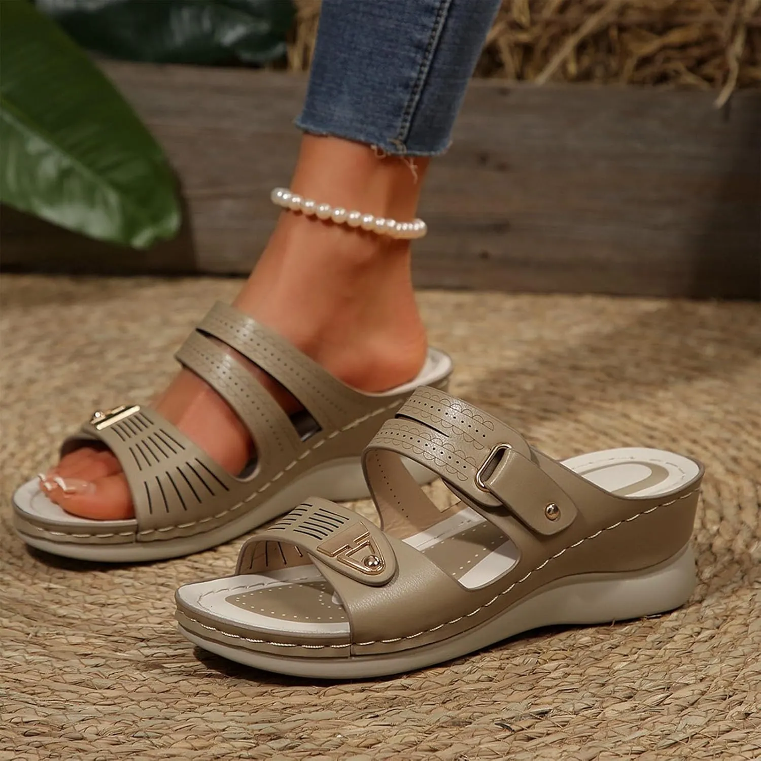 Wedge Sandals Women Dressy Comfortable Orthopedic Sandals Fashion Summer Slip on Slides Casual Walking Wedges 2025