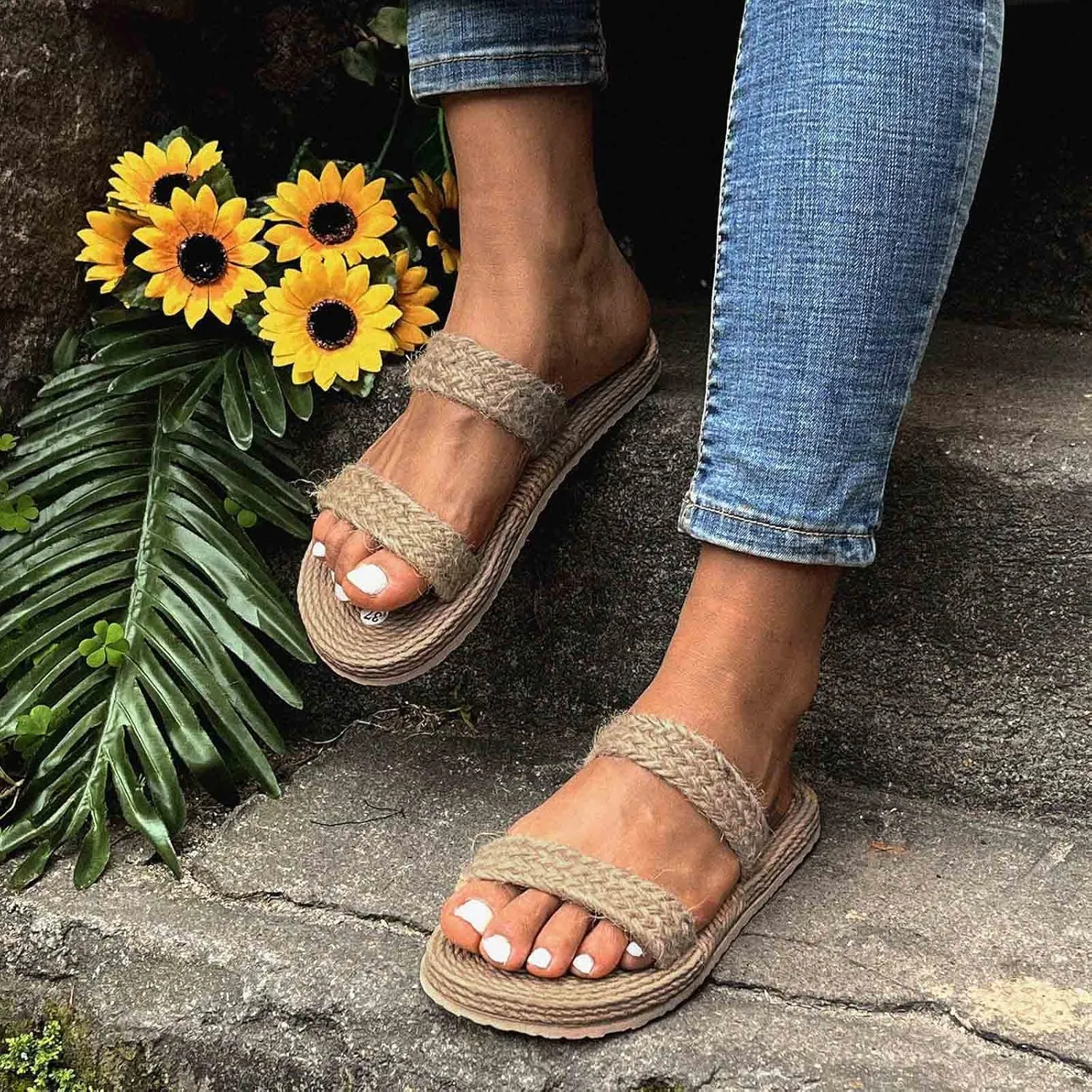 Women Girls Linen Slippers Flat Shoes Straw Bottom Slippers Sandals Beach Casual Women's Comfort Shoes