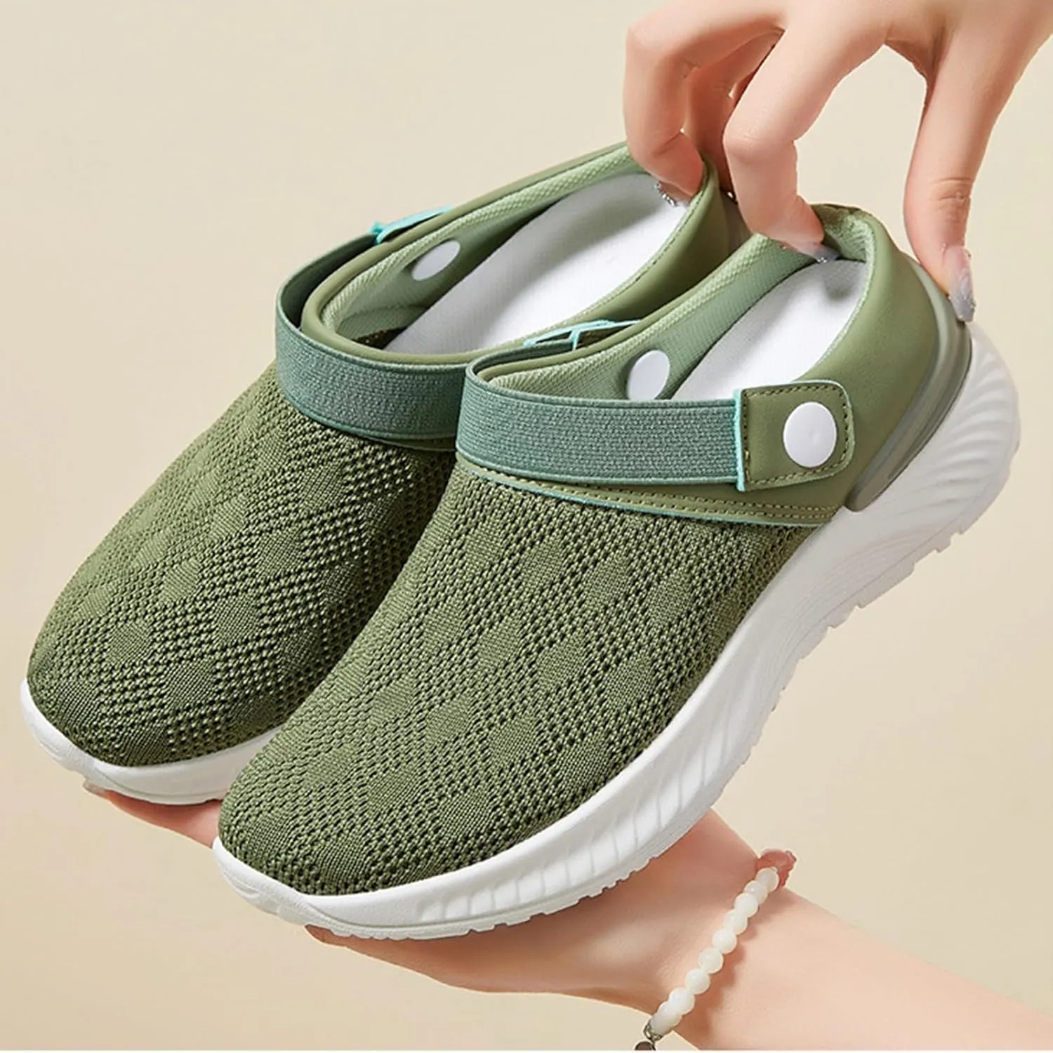 Womens Orthopedic Clogs Sports Clogs Slip On Walking Sneakers Closed Toe Wide Width Sandals Dressy Summer Mules Lightweight Comfy Outdoor Sandals 2025