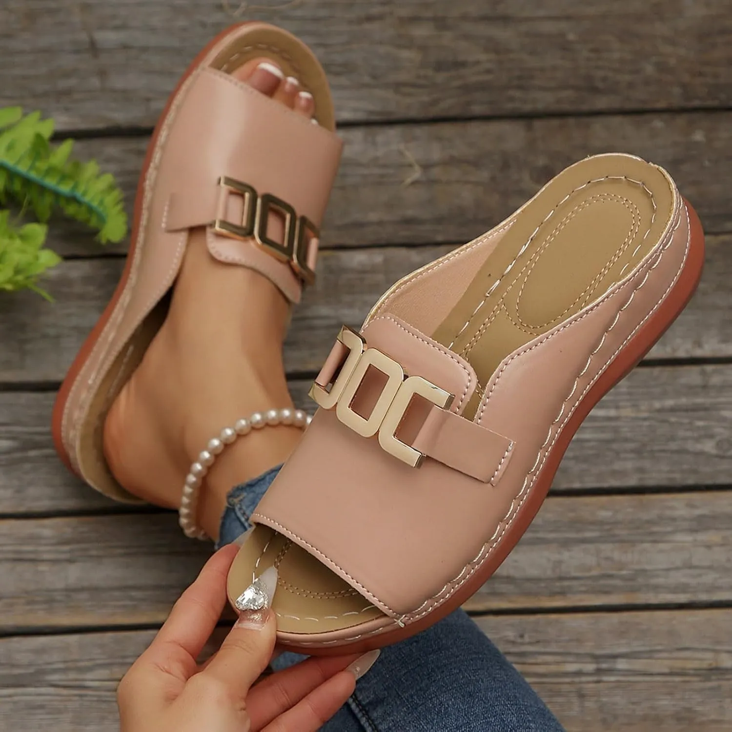 Womens Platform Sandals Comfortable Arch Support Slip On Wedge Slides Soft Leather Slippers With Metal Chain Orthotic Summer Beach Sandals for Women Summer